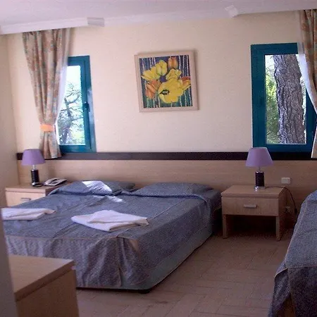 Club Bellamare Otel